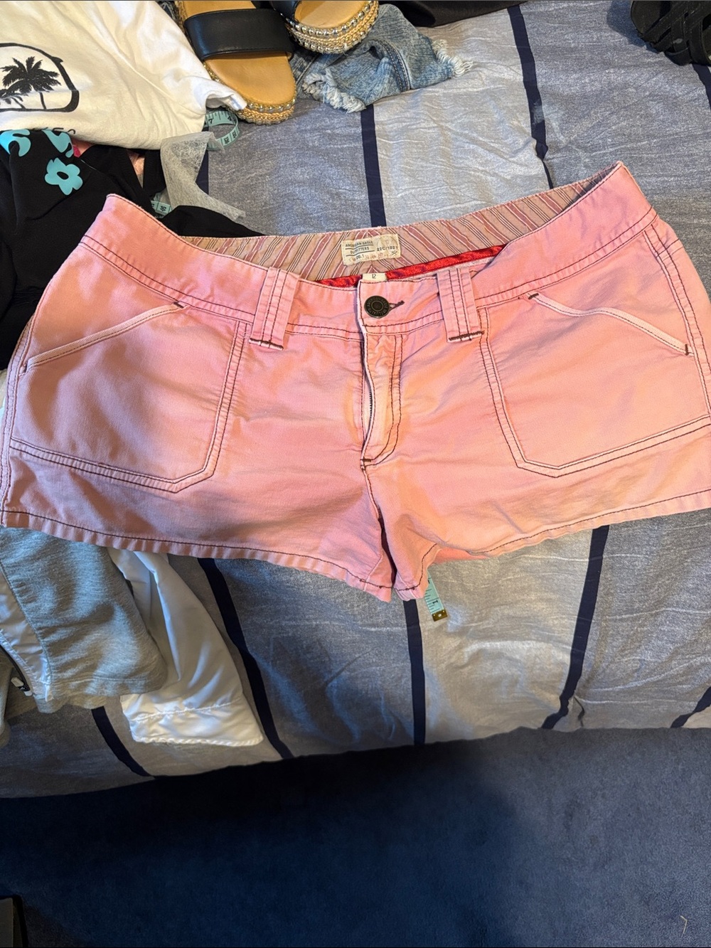 American Eagle Outfitters Pink Low-Rise Jean Shorts